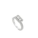 14KT WHITE GOLD PRINCESS CUT DIAMOND & ROUND BRILLIANT CUT DIAMOND RING