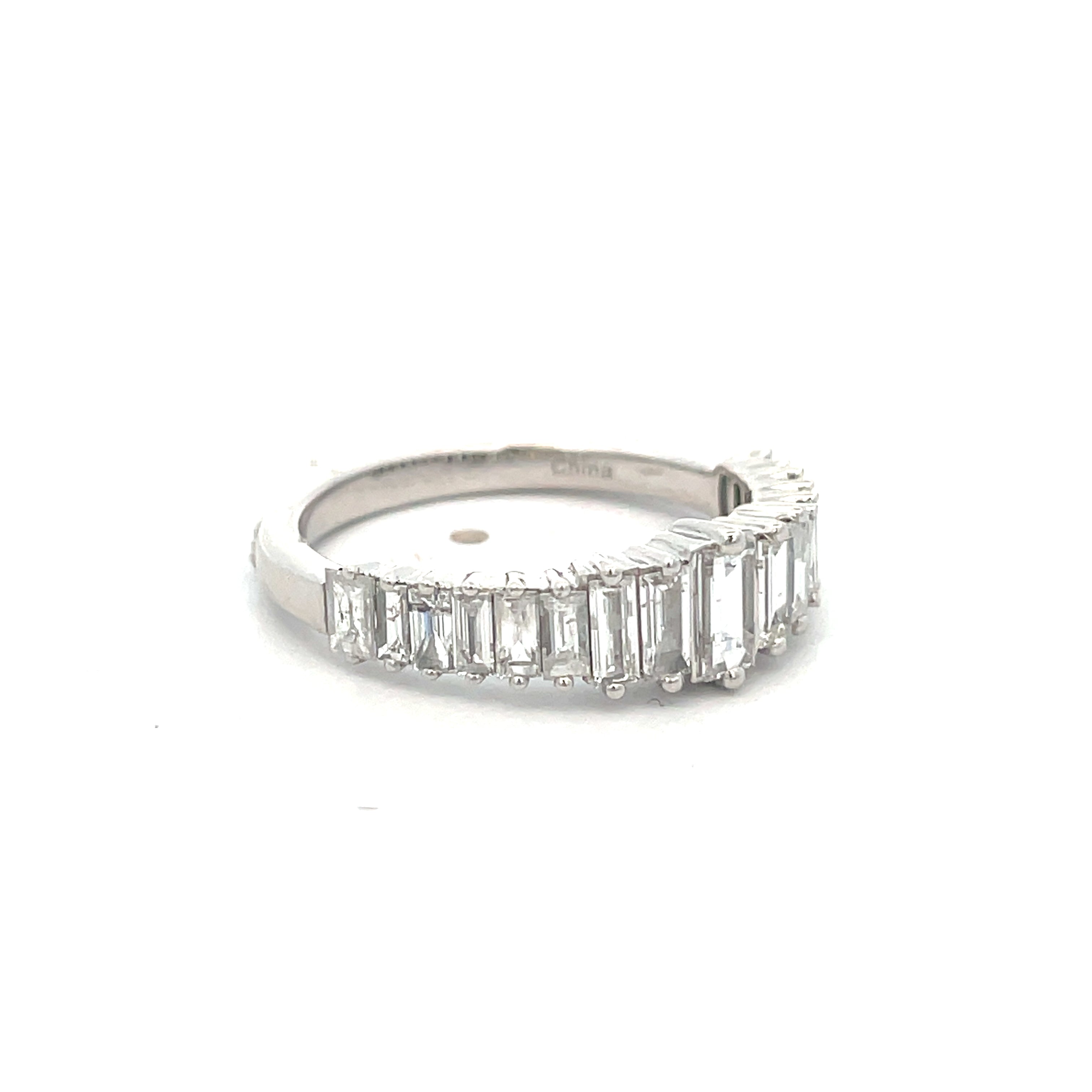 14KT WHITE GOLD GRADUATED BAGUETTE CUT DIAMOND RING