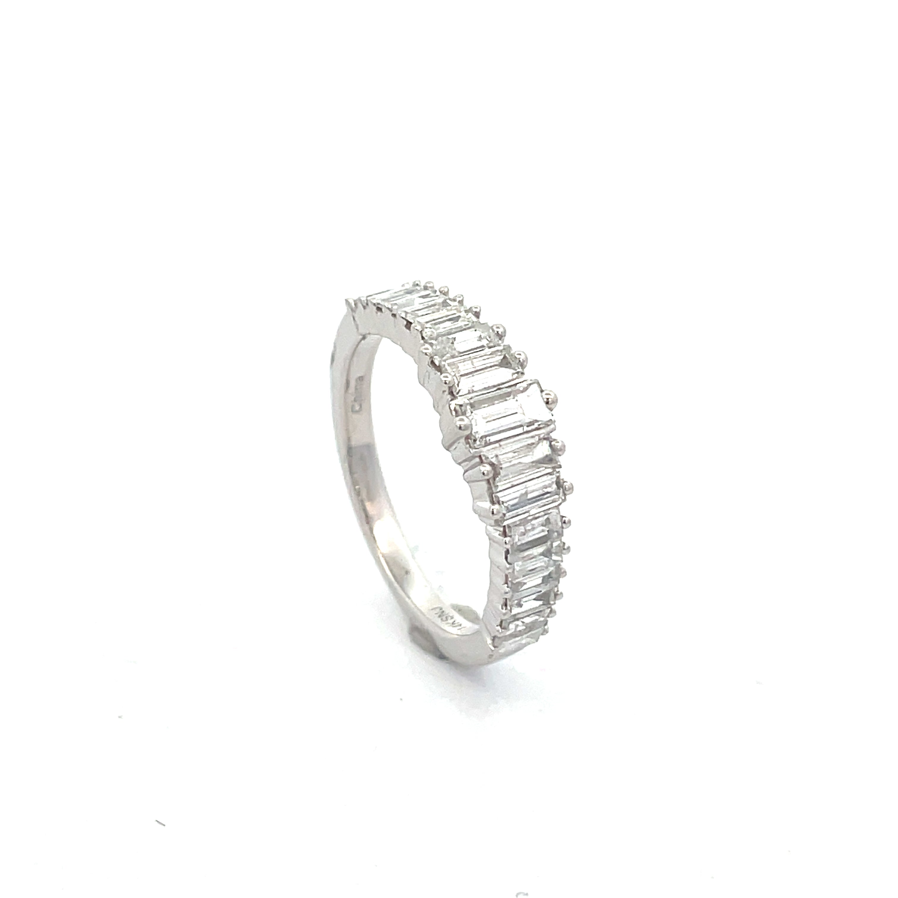 14KT WHITE GOLD GRADUATED BAGUETTE CUT DIAMOND RING